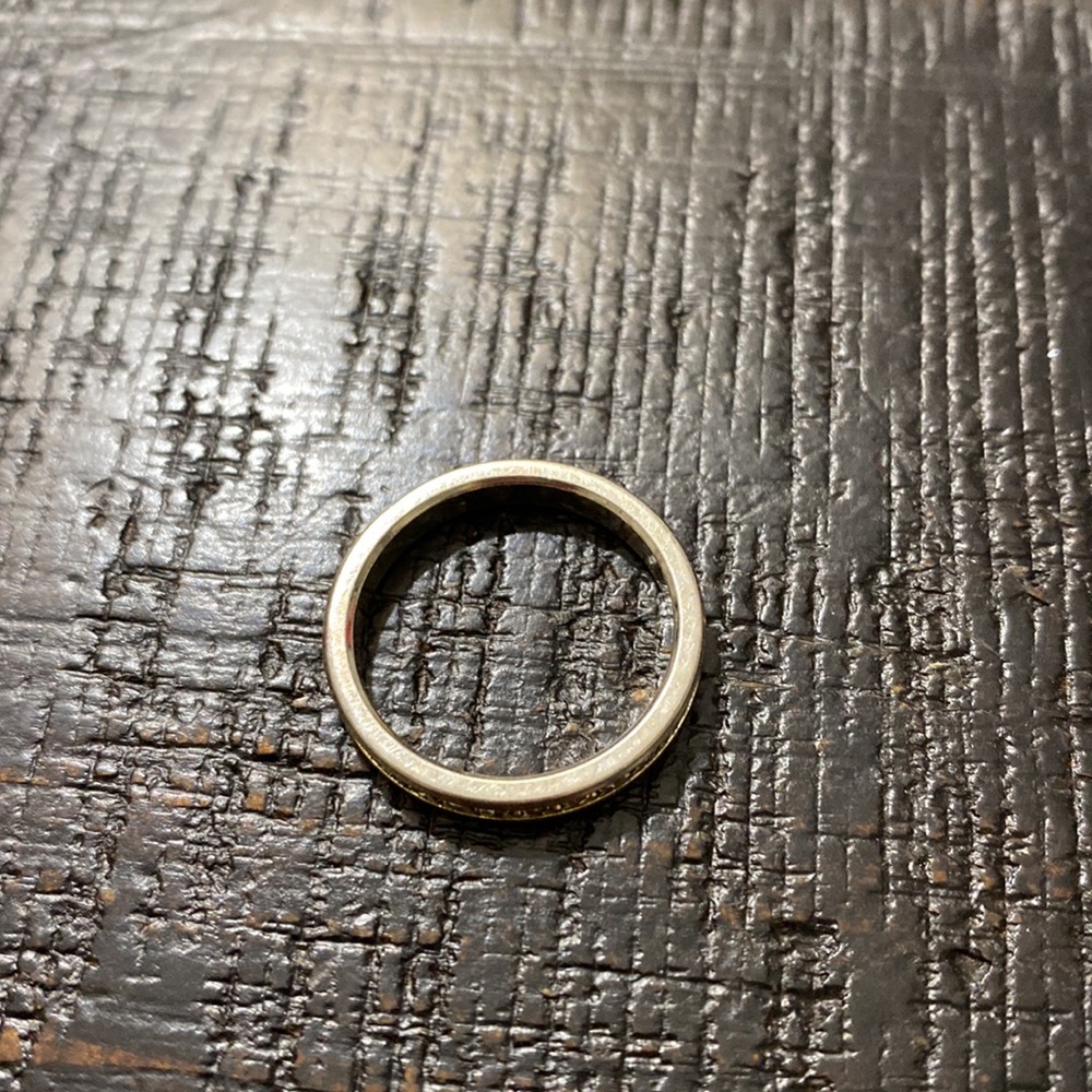 NWOT Size 6.75 Silver Tone Crystal Band Eternity Ring! - Picture 3 of 5
